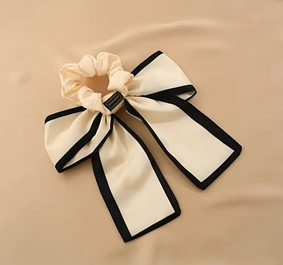 Ivory & Black Bow Scrunchie